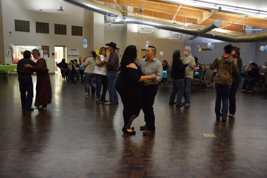 image of people dancing
